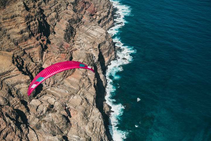 Artik 7 P Niviuk Paragliders 25